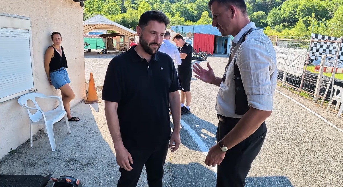 Jérémy Nouen with Anthony Drevet · Intervention at a karting circuit as part of timed tests.
